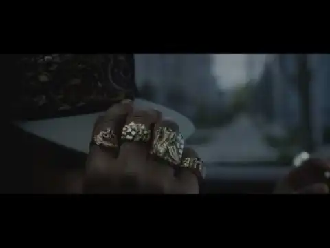 Video: Raz Simone - 8 Rangs